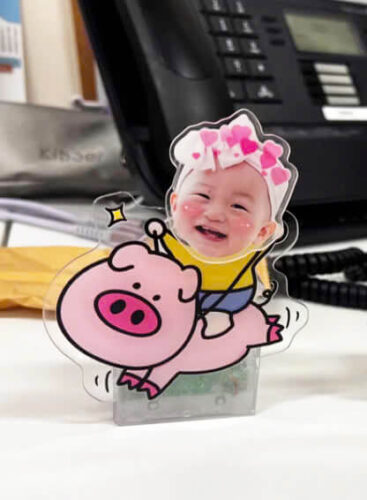 Click to view full screen BABY STANDEE photo review